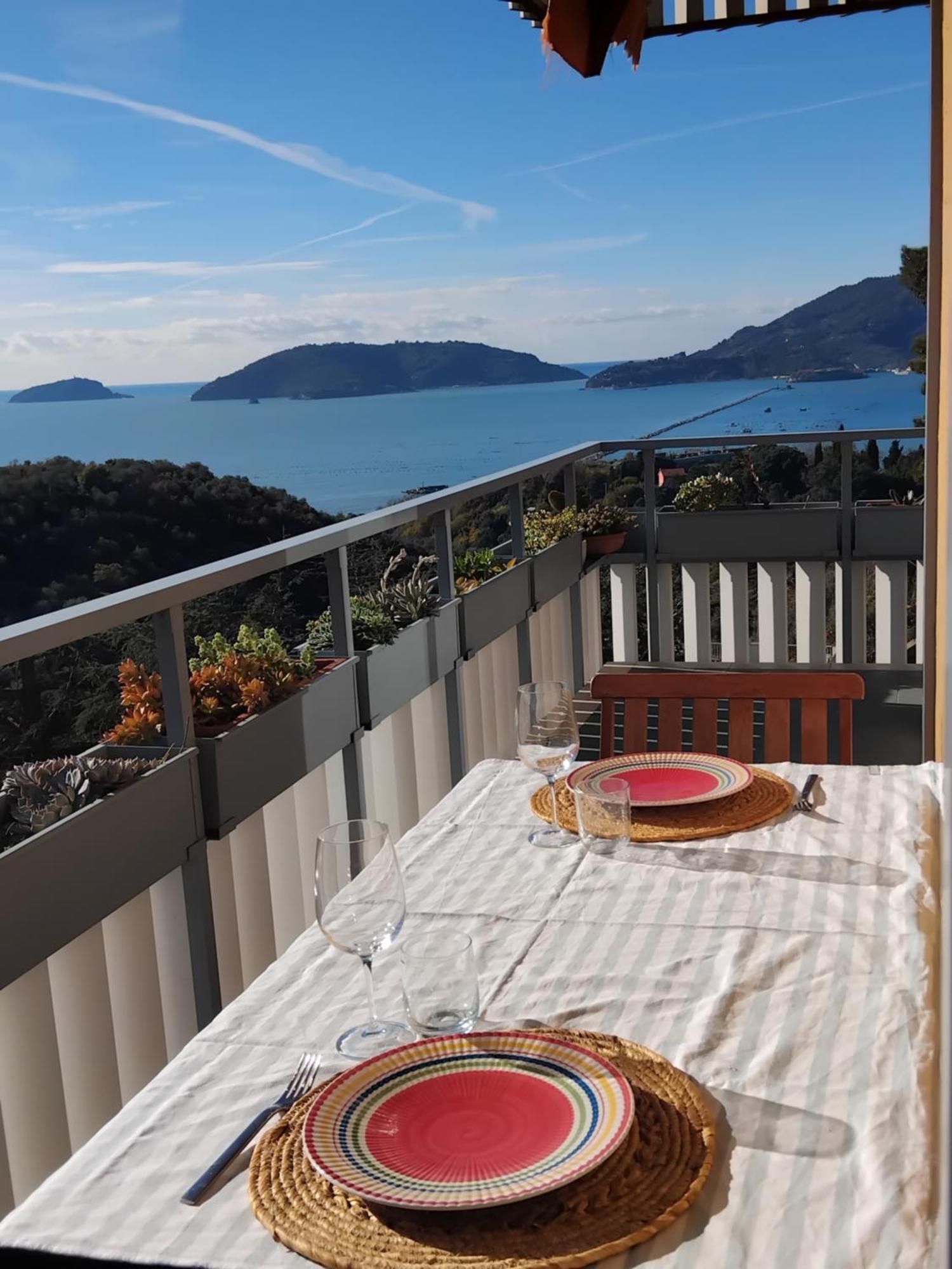 Vista Sul Blu ,Baia Blu, Lerici Exterior foto