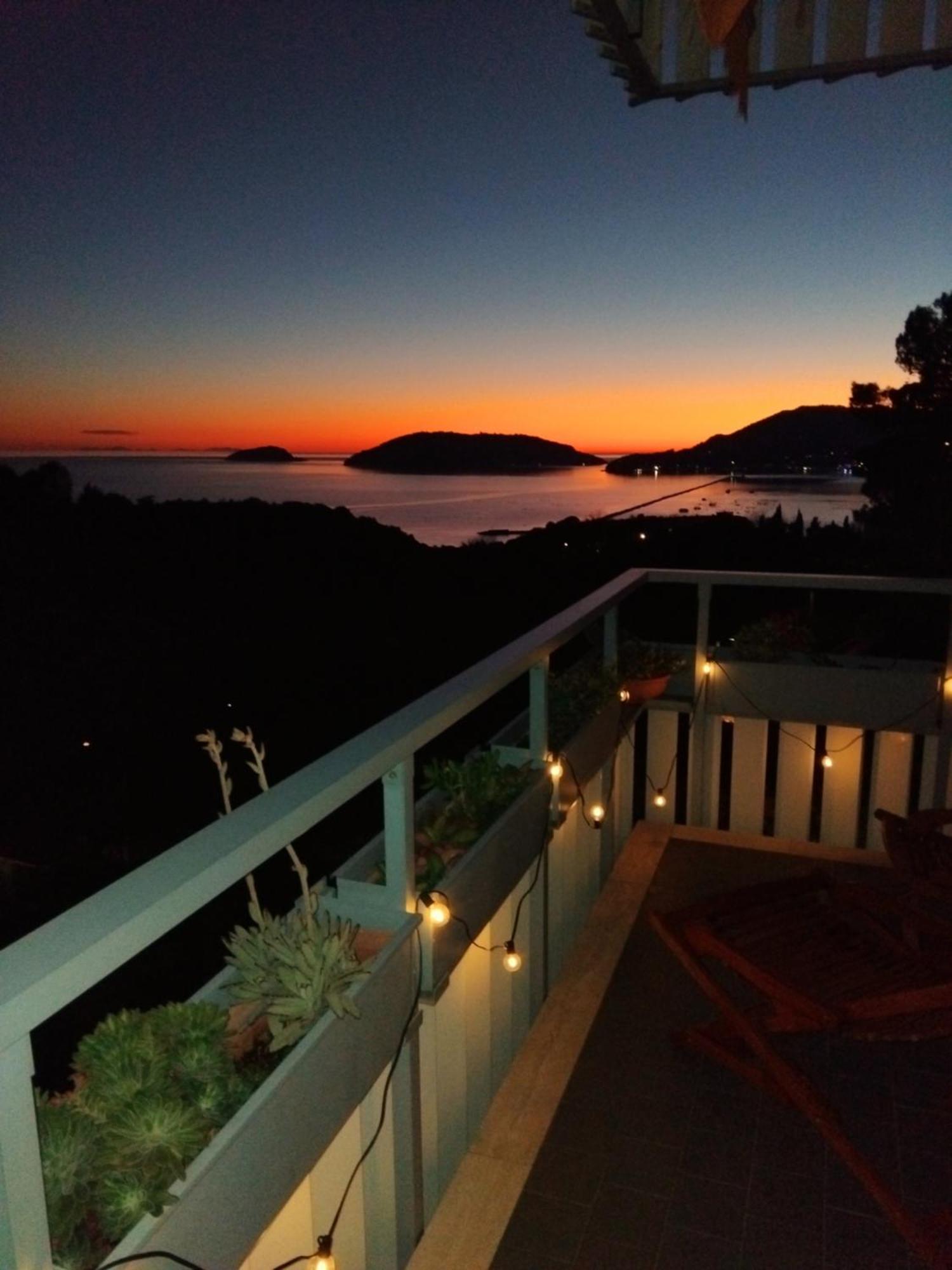 Vista Sul Blu ,Baia Blu, Lerici Exterior foto